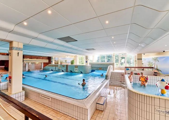 Wellness Pools Saunas With Alpine View Terrace Aparthotel *